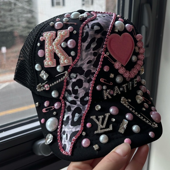 Accessories - Sparkly glam handmade “Katie” hat